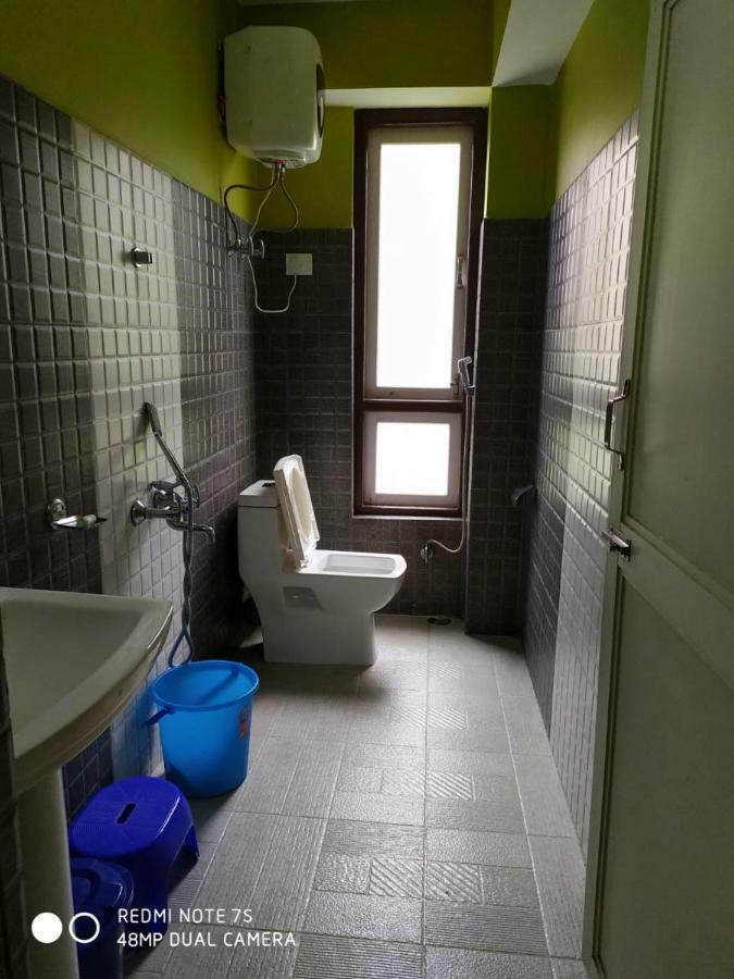ดีไลท์ รอยัล ลาชุง Hotel ภายนอก รูปภาพ